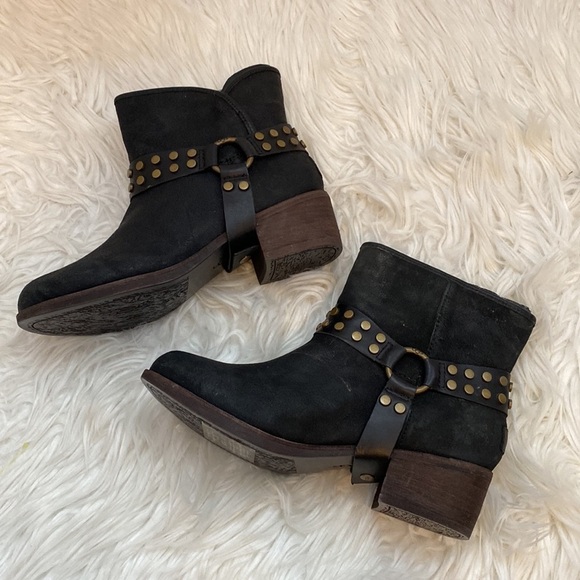 UGG Darling Black Suede Harness Booties - Picture 3 of 10